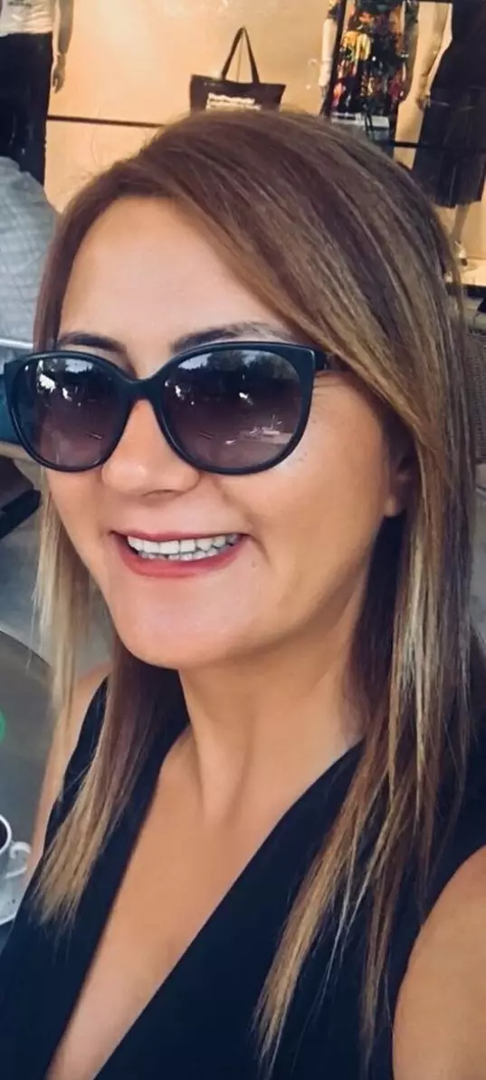 EXPERSITO - Sinem Karaarslan